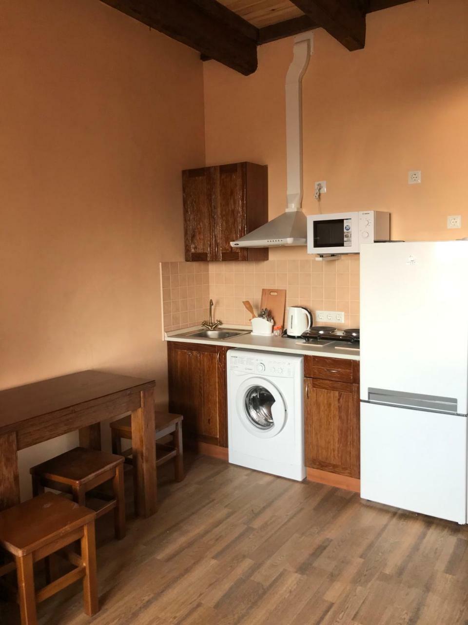 Two-Floor Apartments And Studio 2-Х Этажные Апартаменты И Студия В Самом Центре Charkov Buitenkant foto